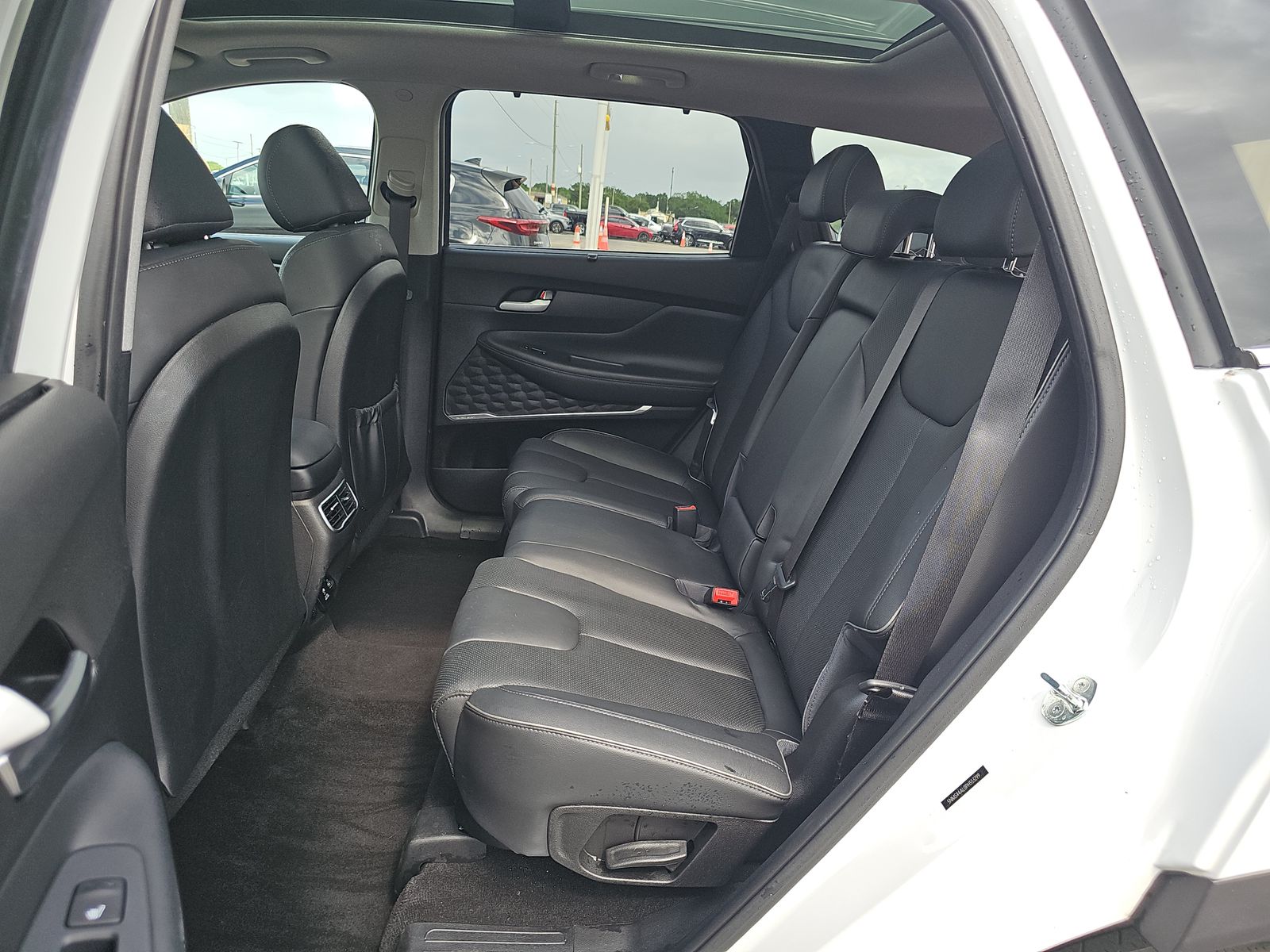 HYUNDAI LIMITED - 10