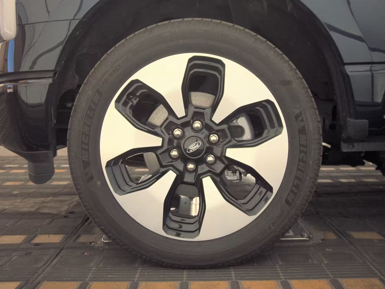 FORD F-150 - 10