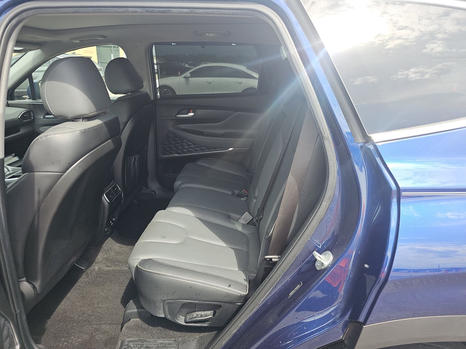 HYUNDAI LIMITED - 10