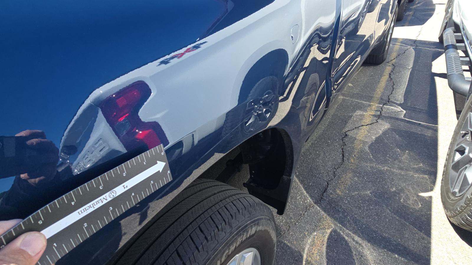 2023 Chevrolet Silverado 1500 LT AWD