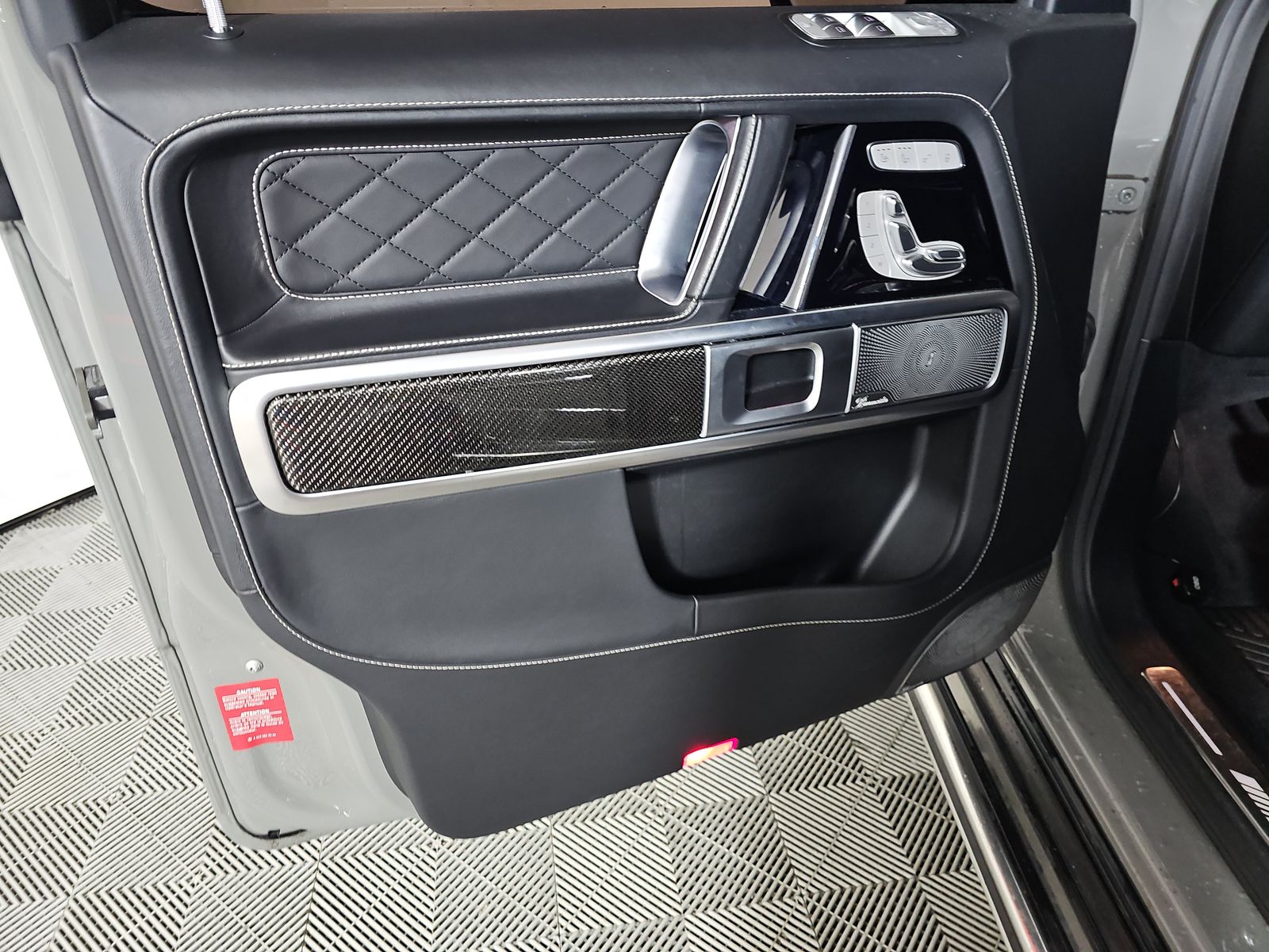 MERCEDES-BENZ G-CLASS - 10