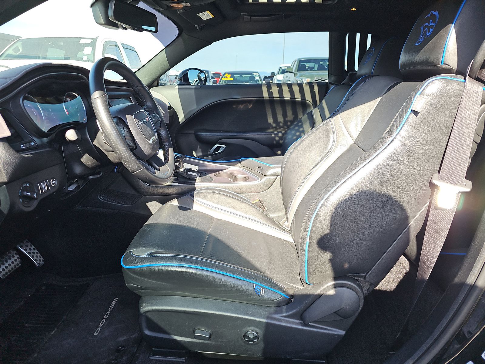 DODGE CHALLENGER - 8