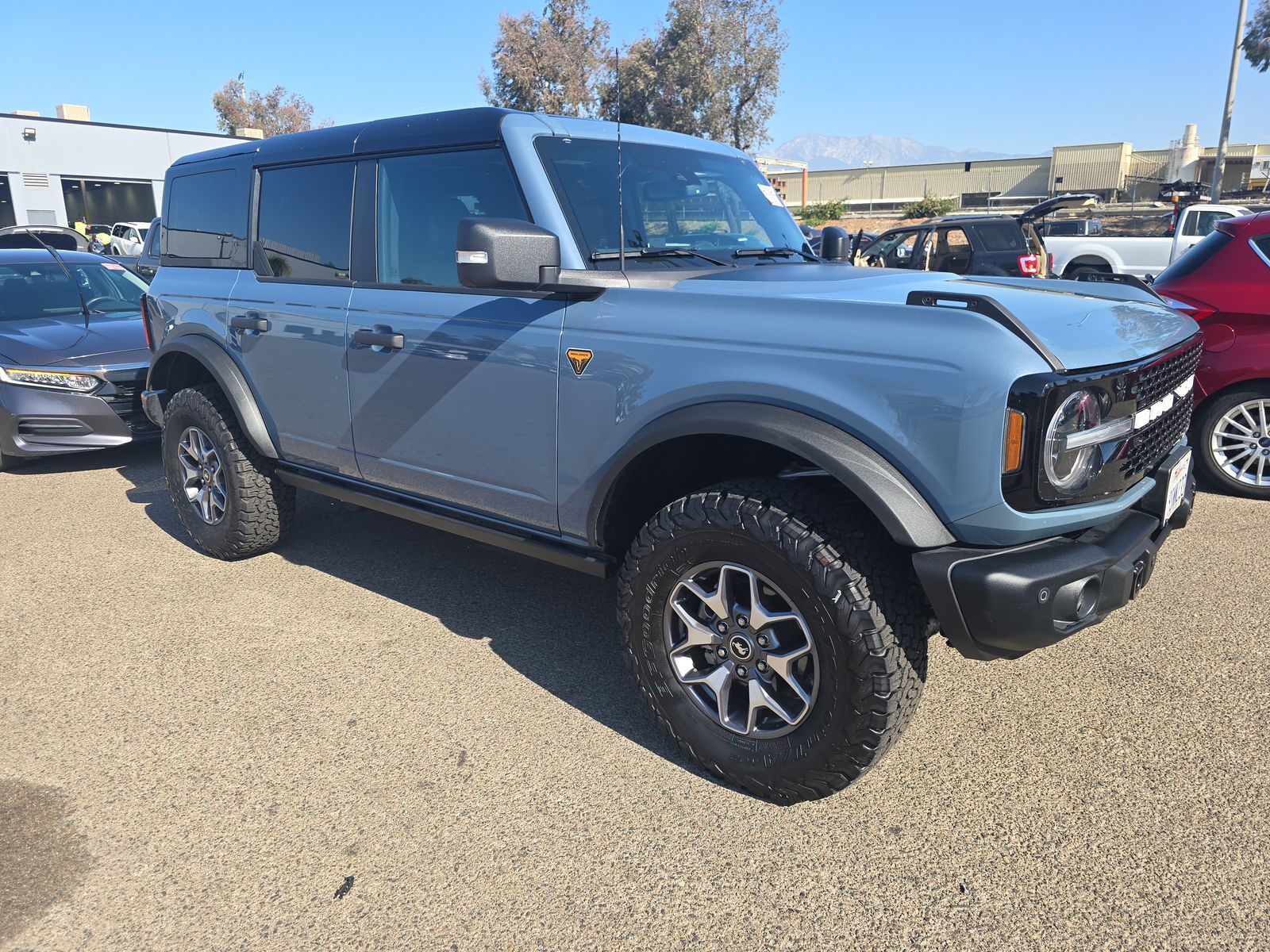 FORD BRONCO - 4