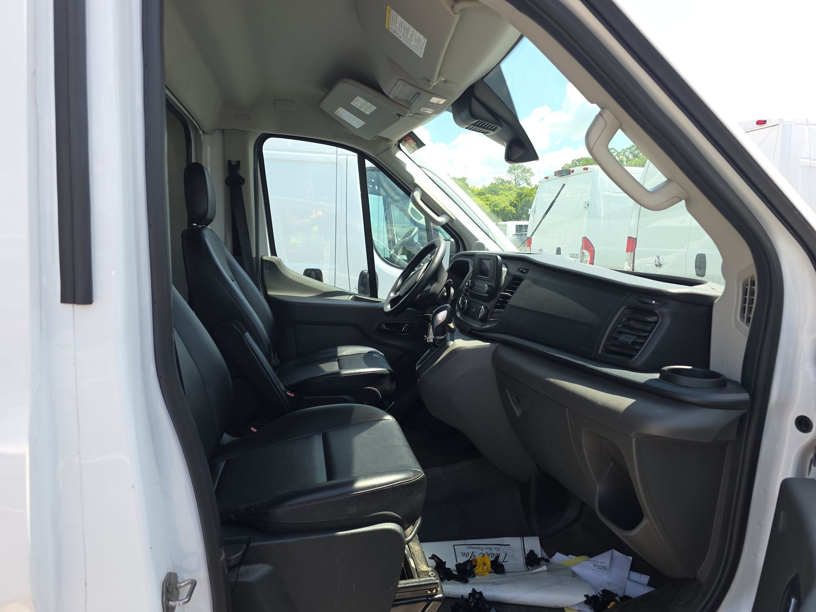 FORD TRANSIT 350 - 9