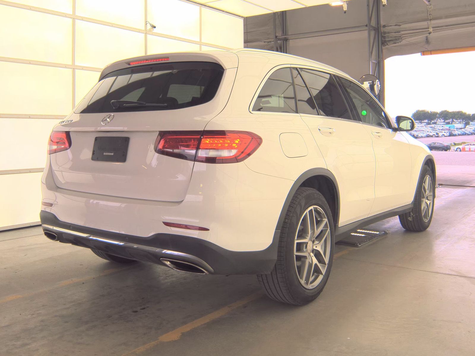 MERCEDES-BENZ GLC - 6