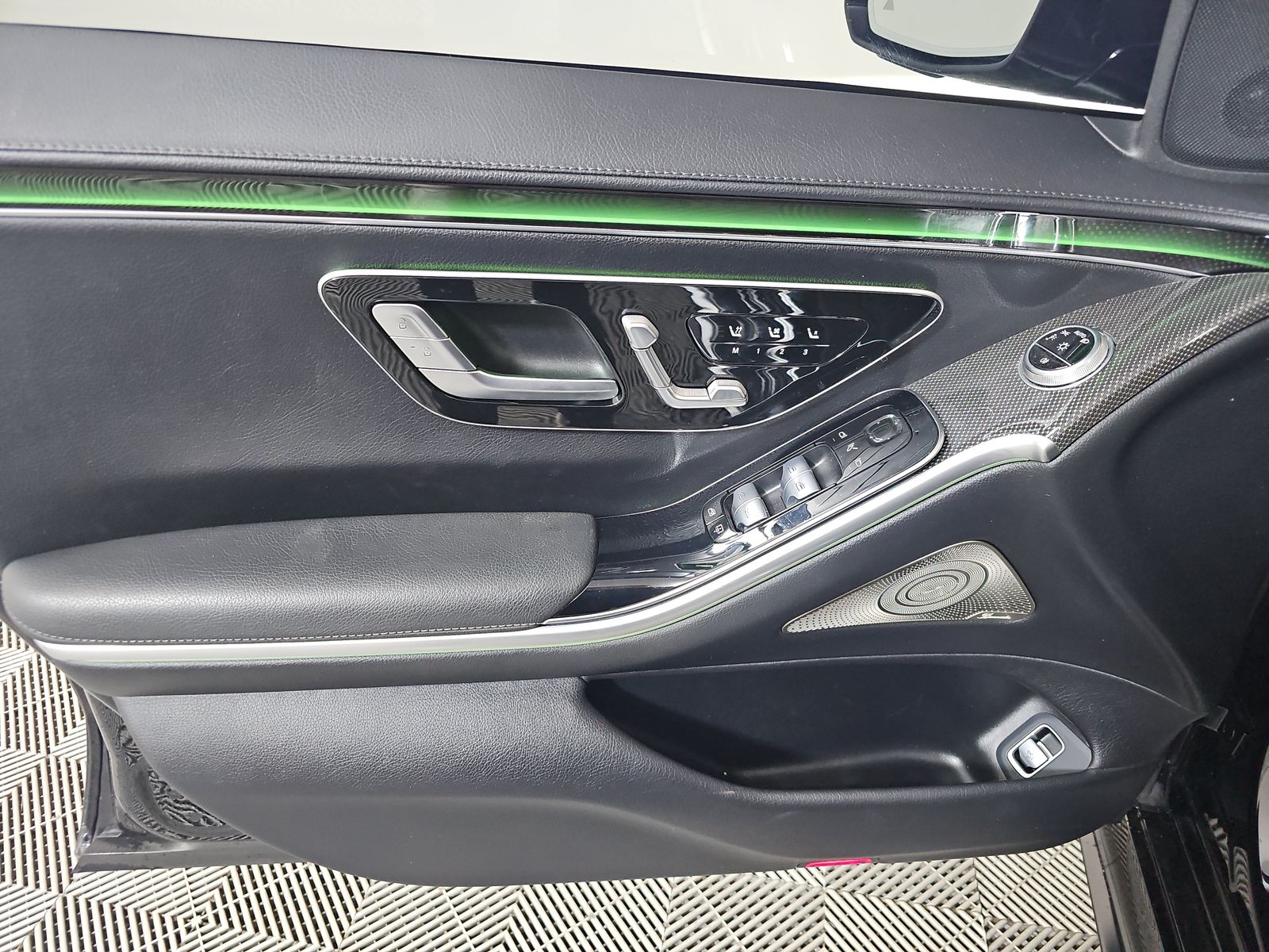 MERCEDES-BENZ S-CLASS - 10