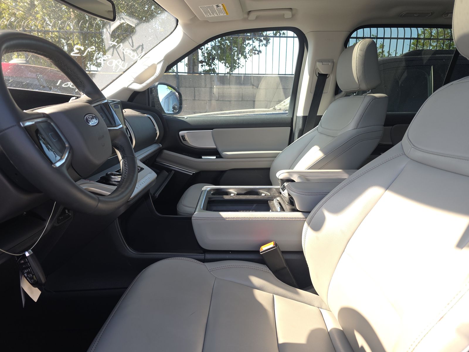 FORD EXPEDITION MAX - 8