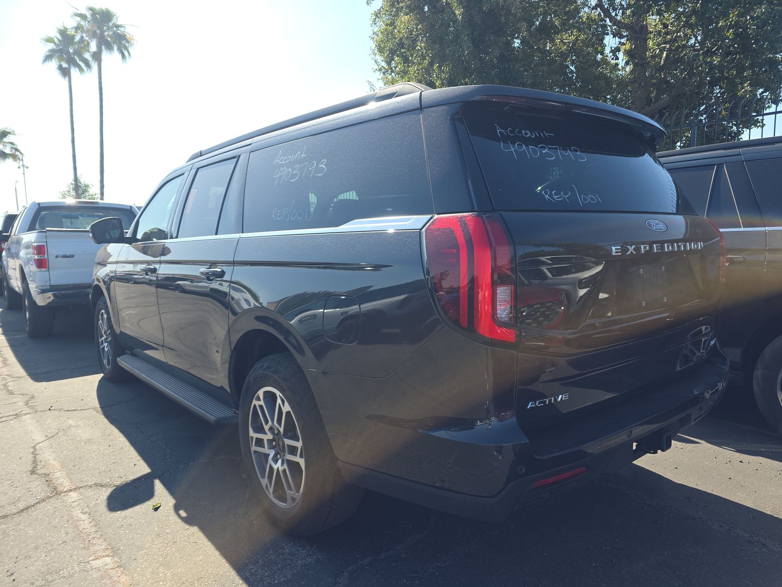 FORD EXPEDITION MAX - 7