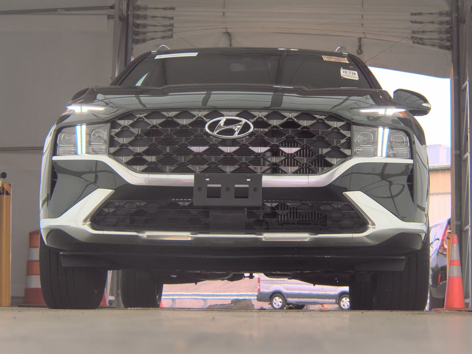 HYUNDAI CALLIGRAPH - 4