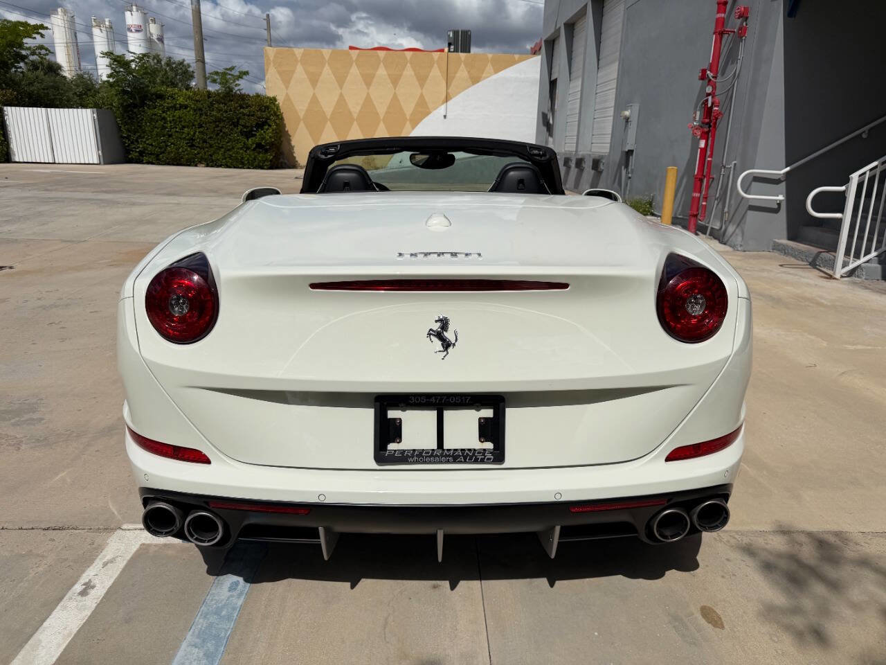 2015 Ferrari California T FWD