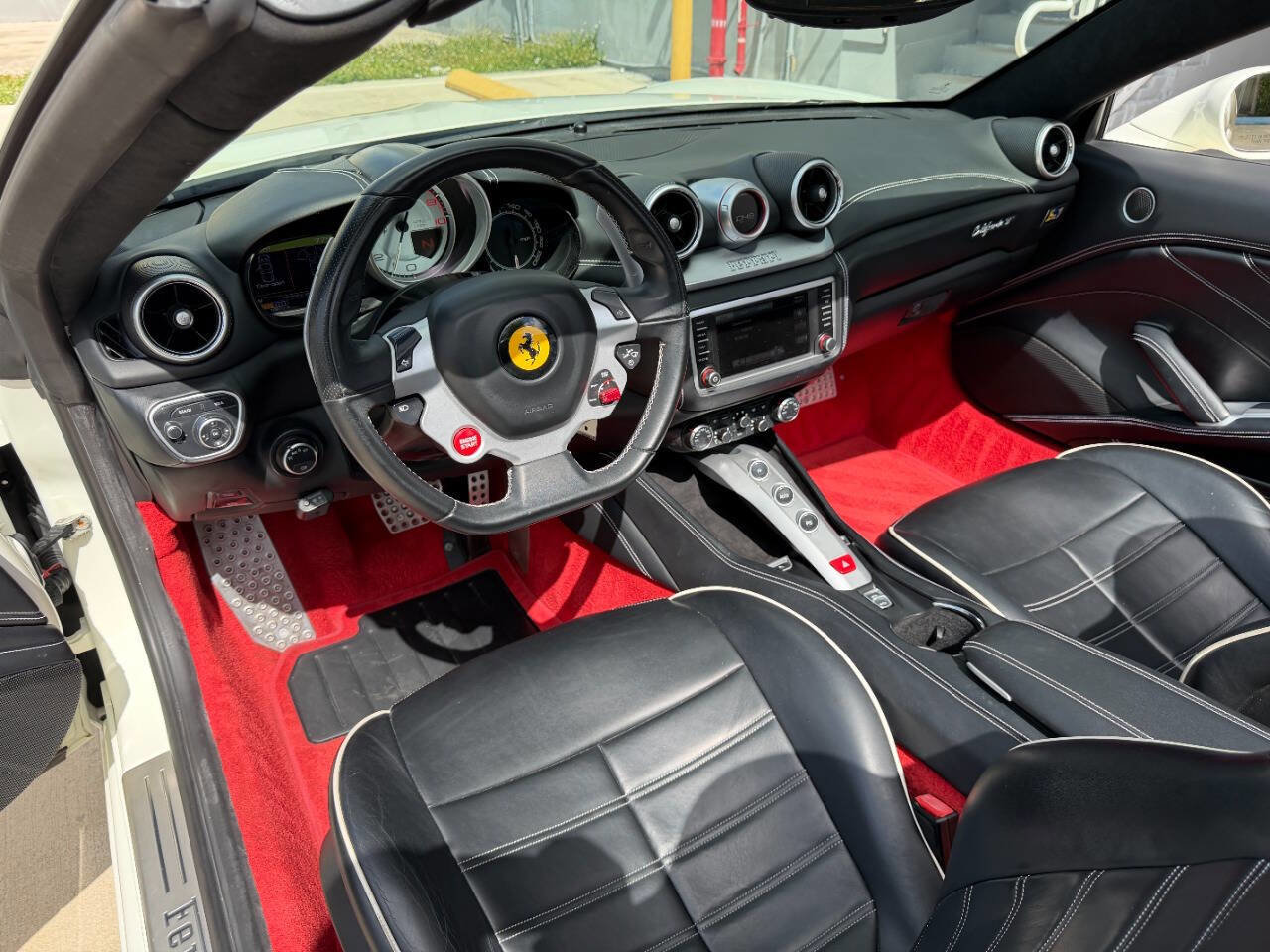 2015 Ferrari California T FWD