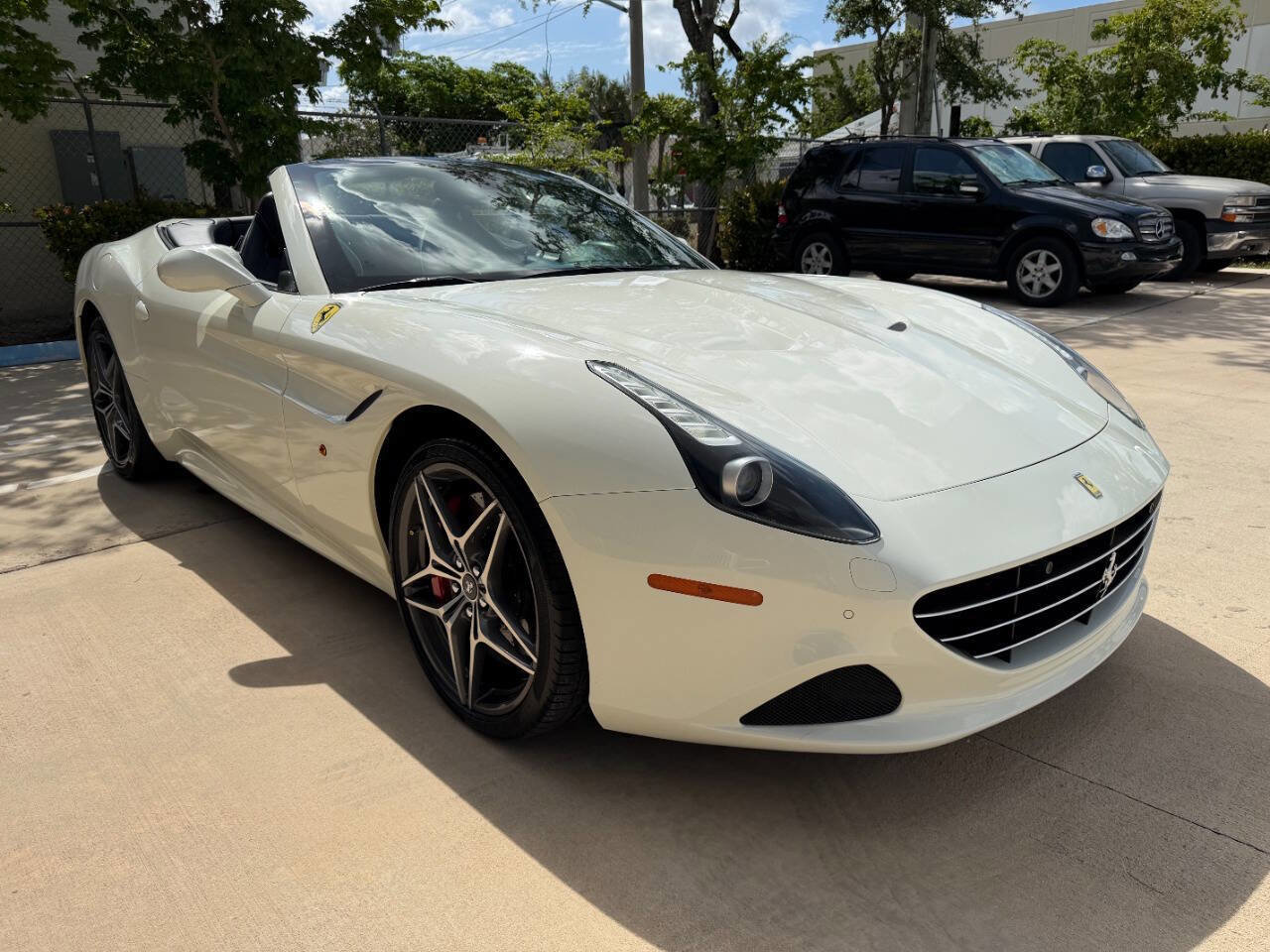 2015 Ferrari California T FWD