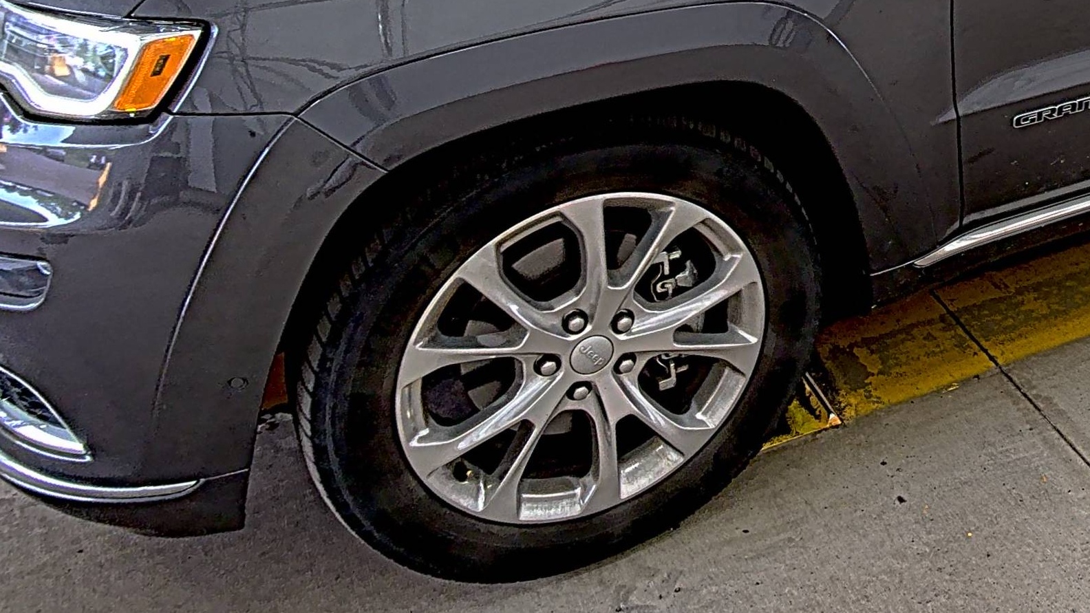 JEEP GRAND CHEROKEE - 8