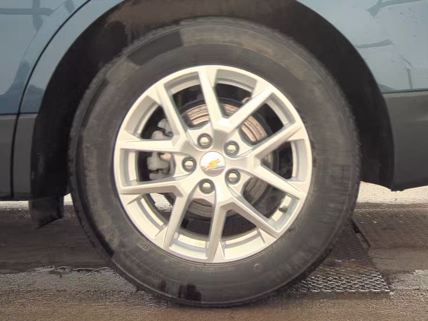 2024 Chevrolet Equinox LT FWD