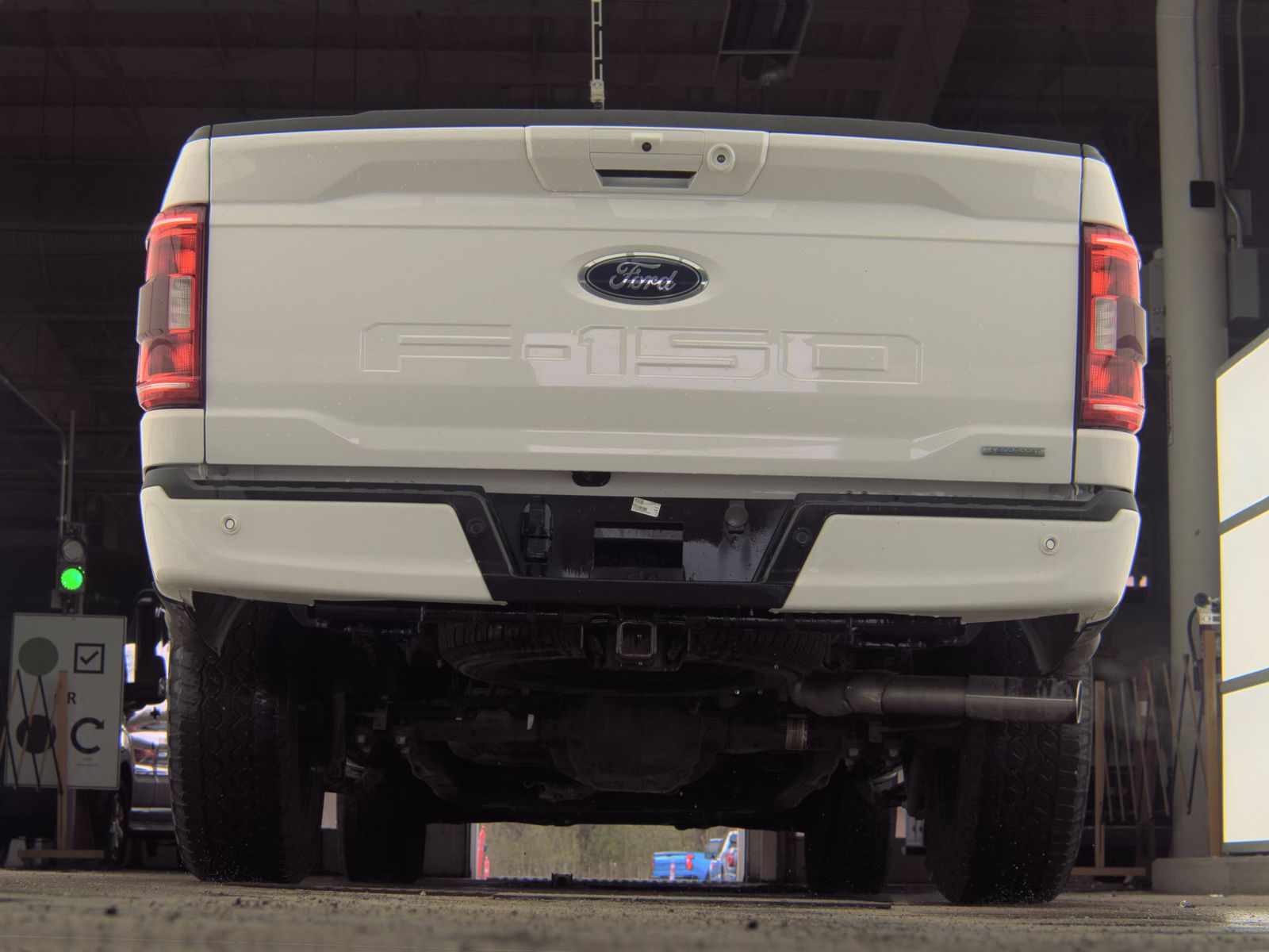 FORD F-150 - 8