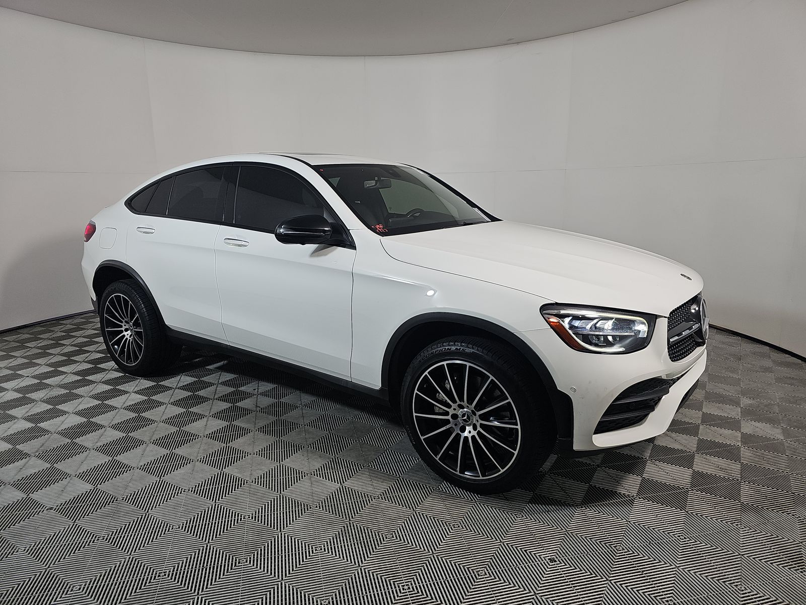 MERCEDES-BENZ GLC-CLASS - 4
