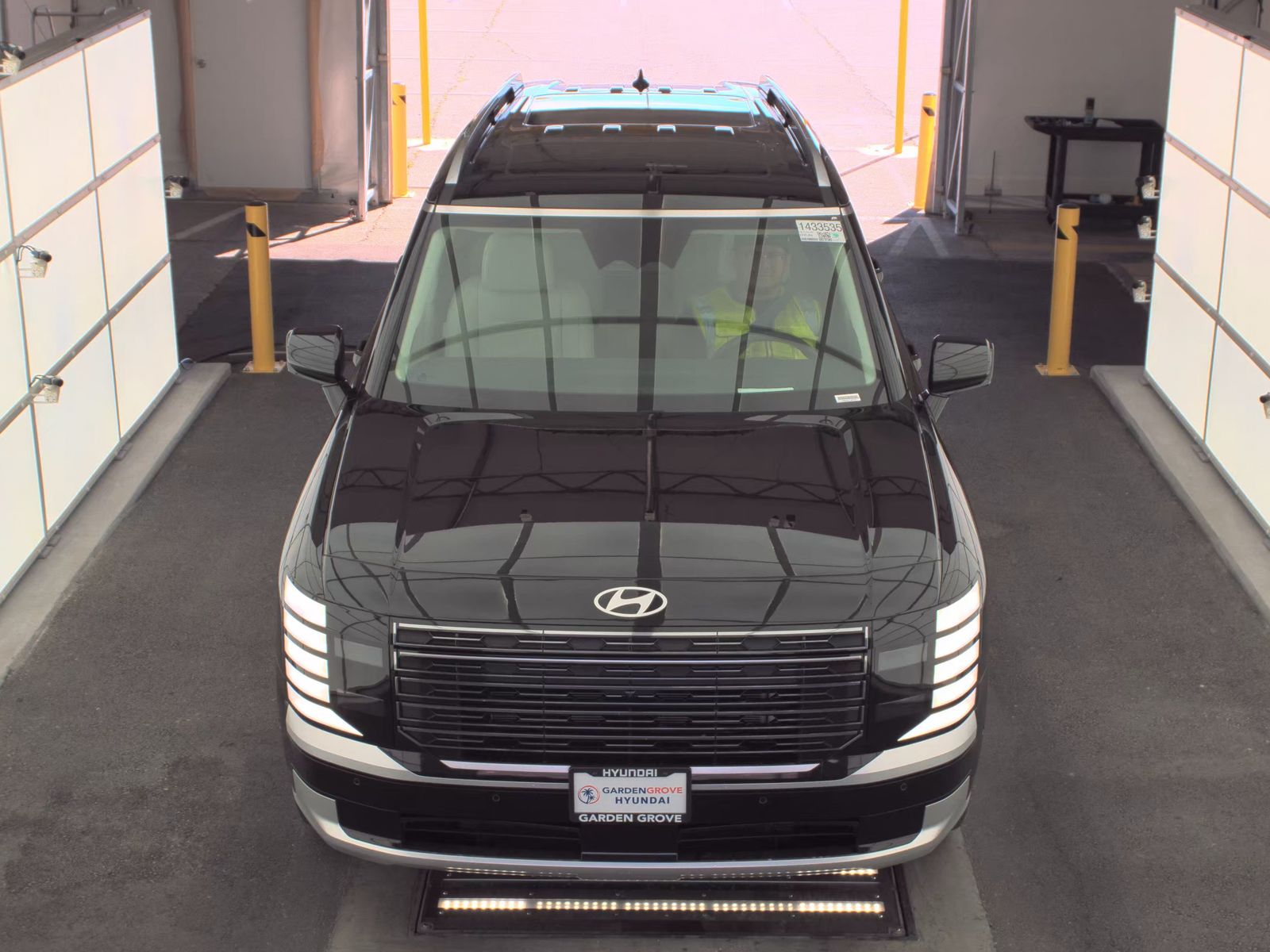 HYUNDAI CALLIGRAPHY - 3