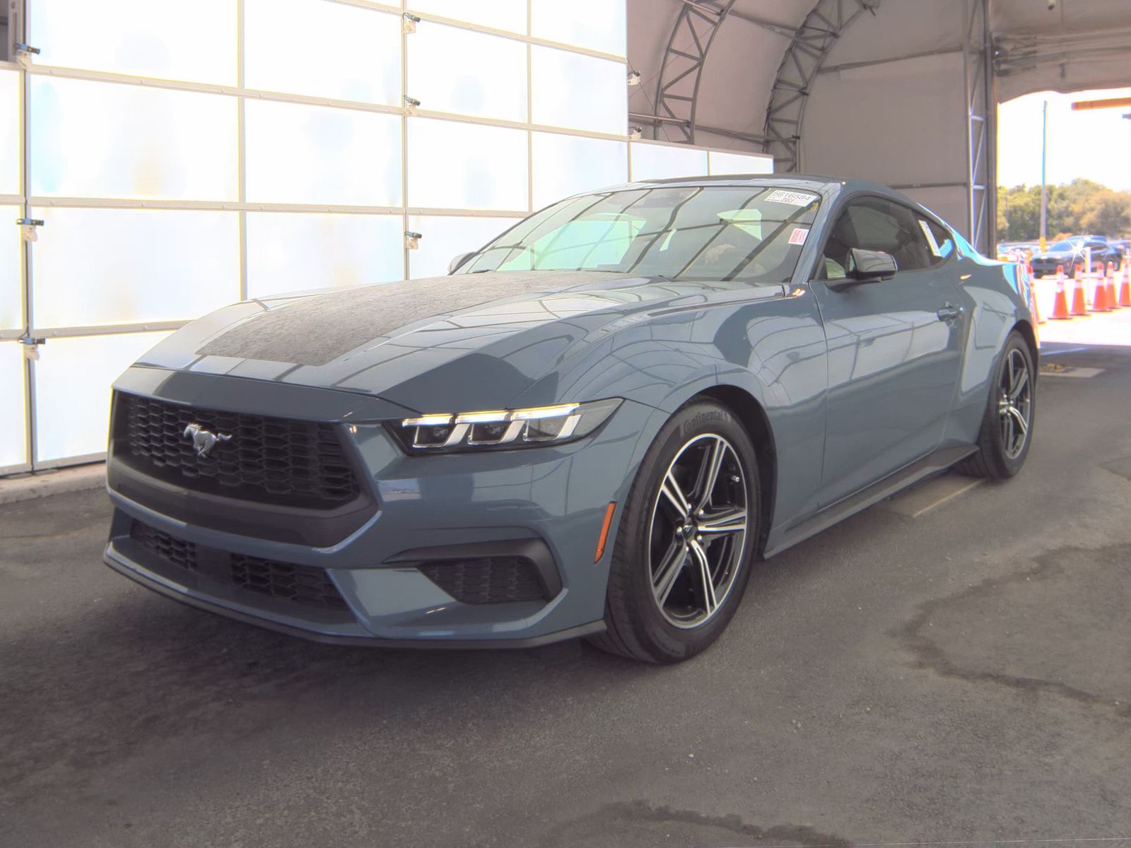 FORD MUSTANG - 1