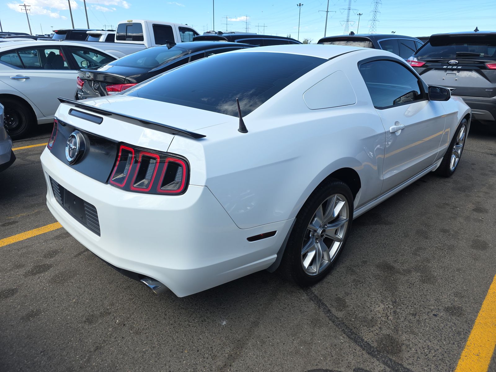 FORD MUSTANG - 5