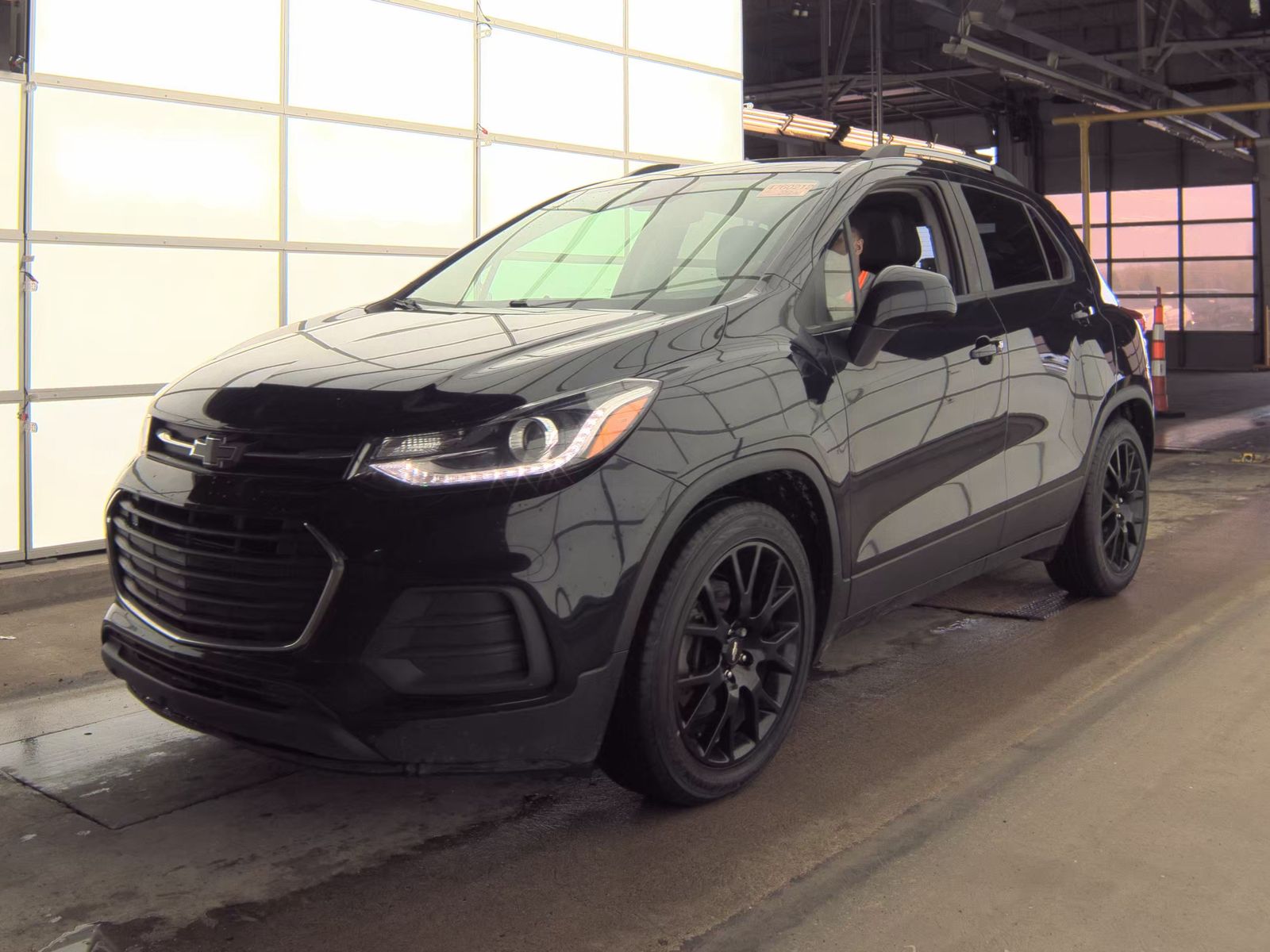 CHEVROLET TRAX - 1