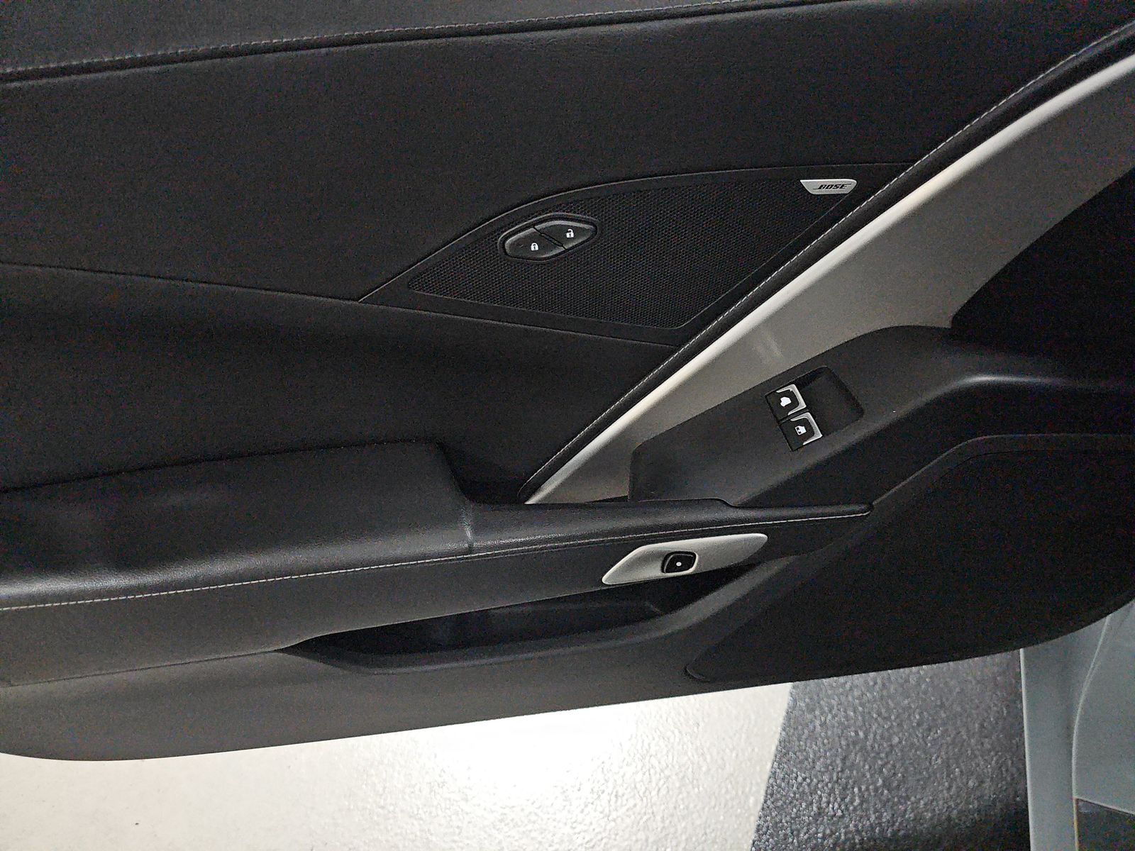 CHEVROLET CAMARO - 10