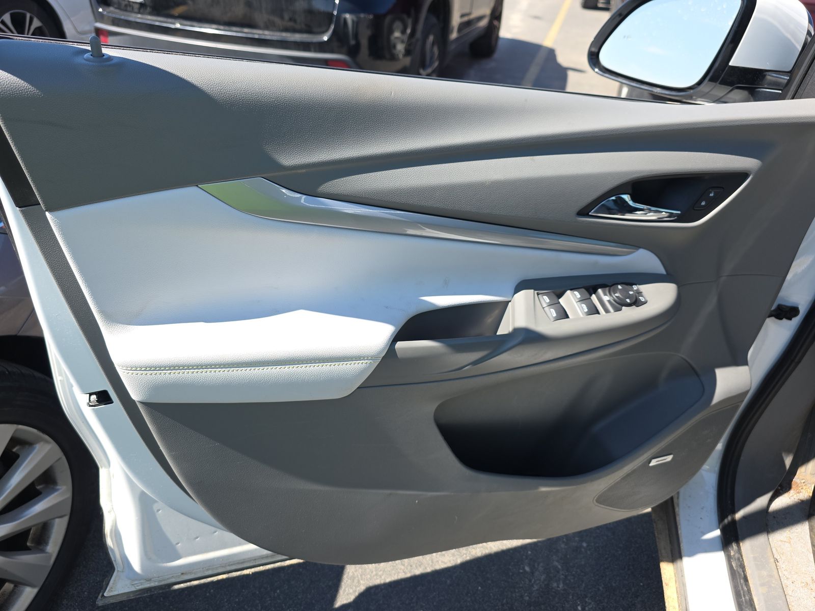 CHEVROLET PREMIER - 10