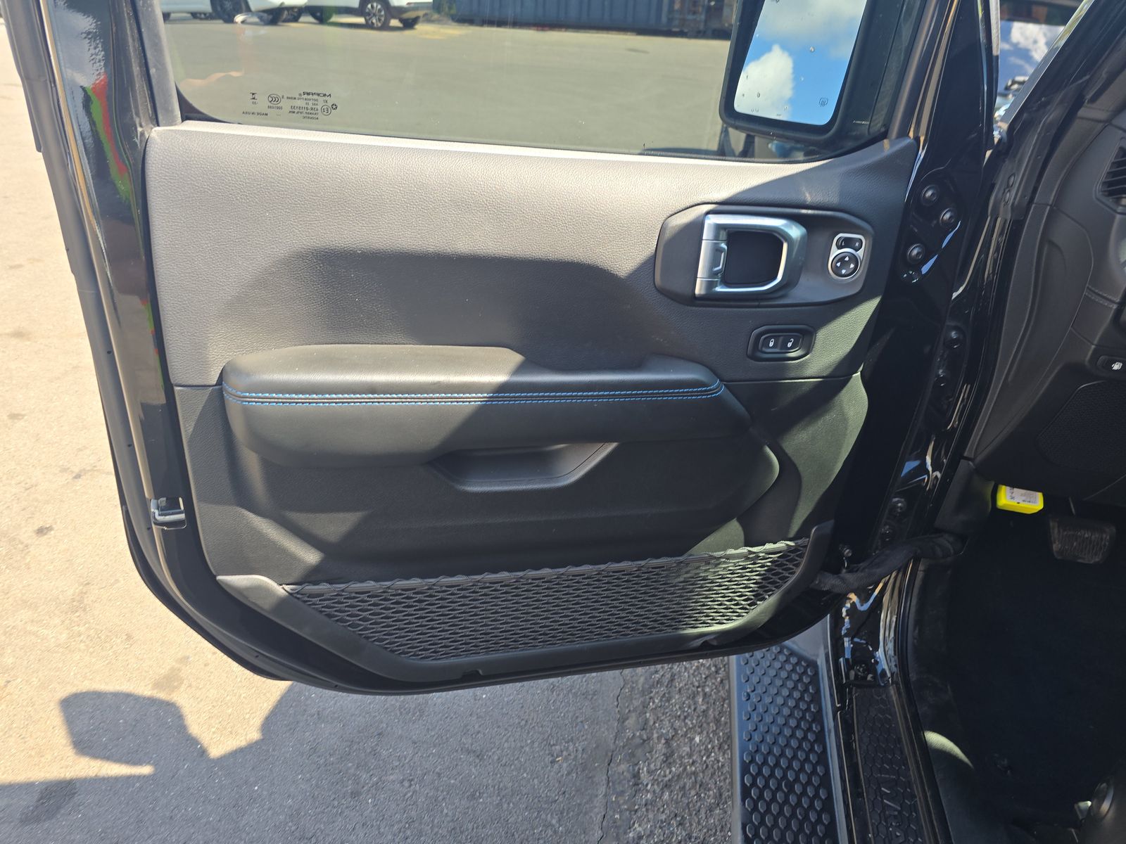 JEEP HIGH ALTIT - 10