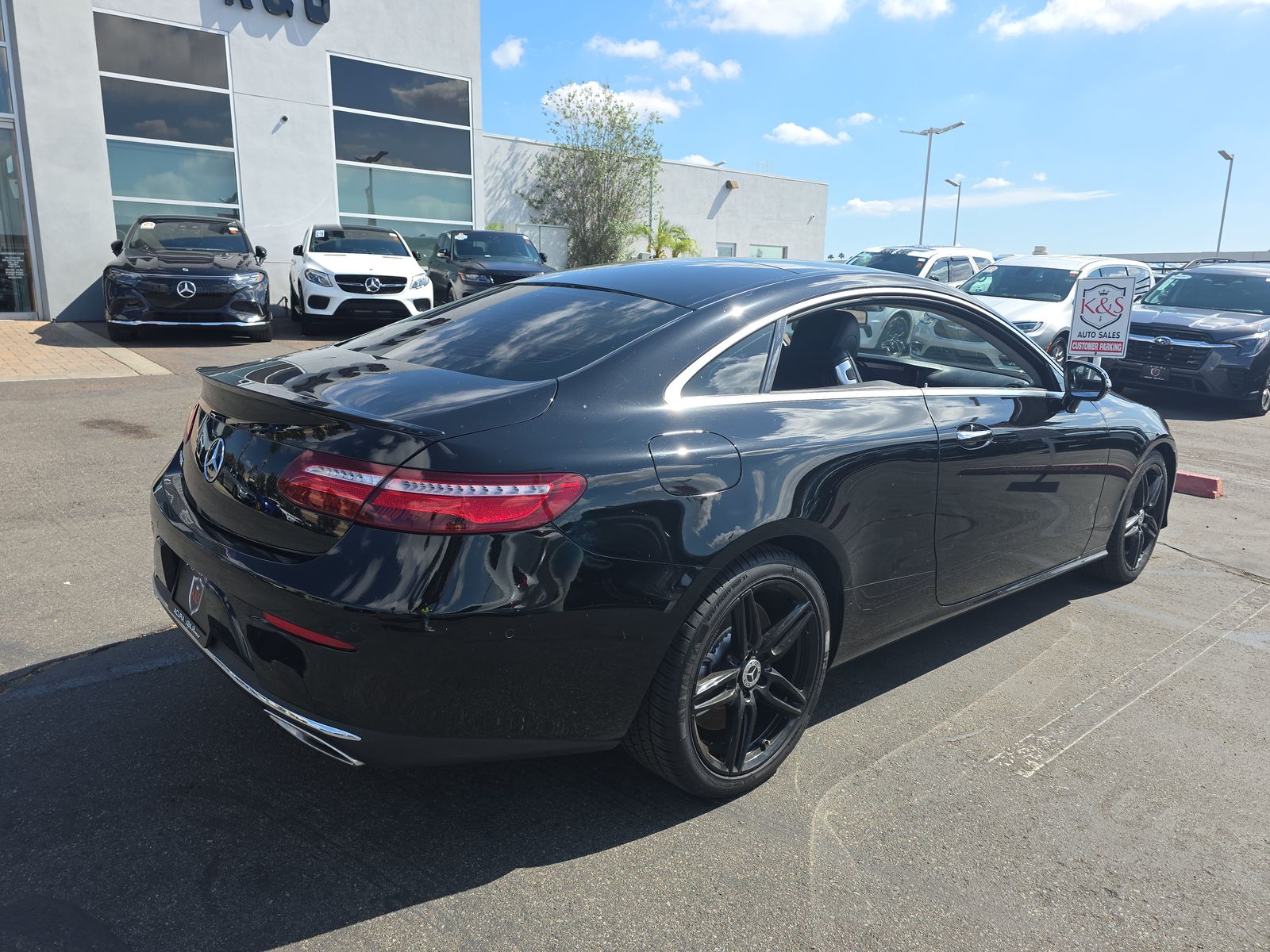 MERCEDES-BENZ E-CLASS - 5