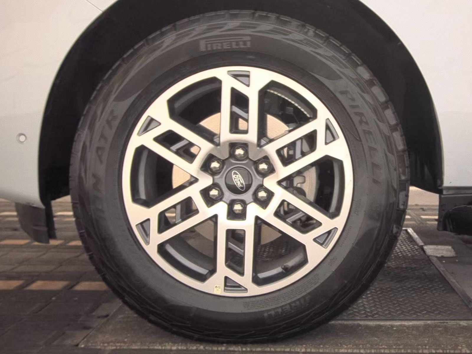 FORD EXPEDITION MAX - 10