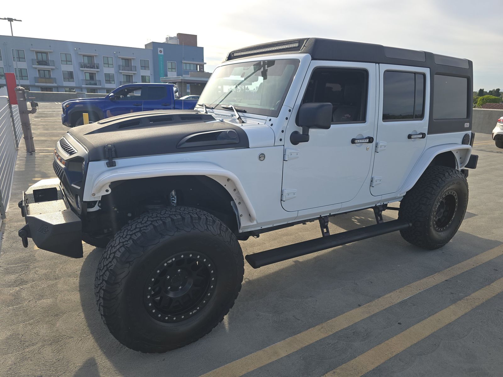 JEEP UNLIMITED RUBICON - 1