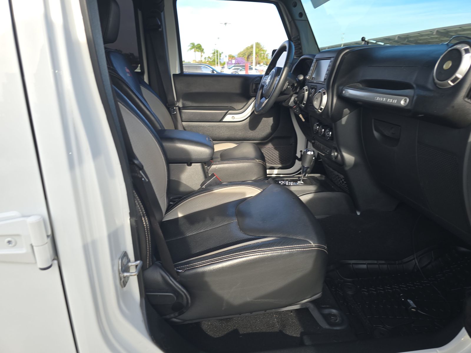 JEEP UNLIMITED RUBICON - 9