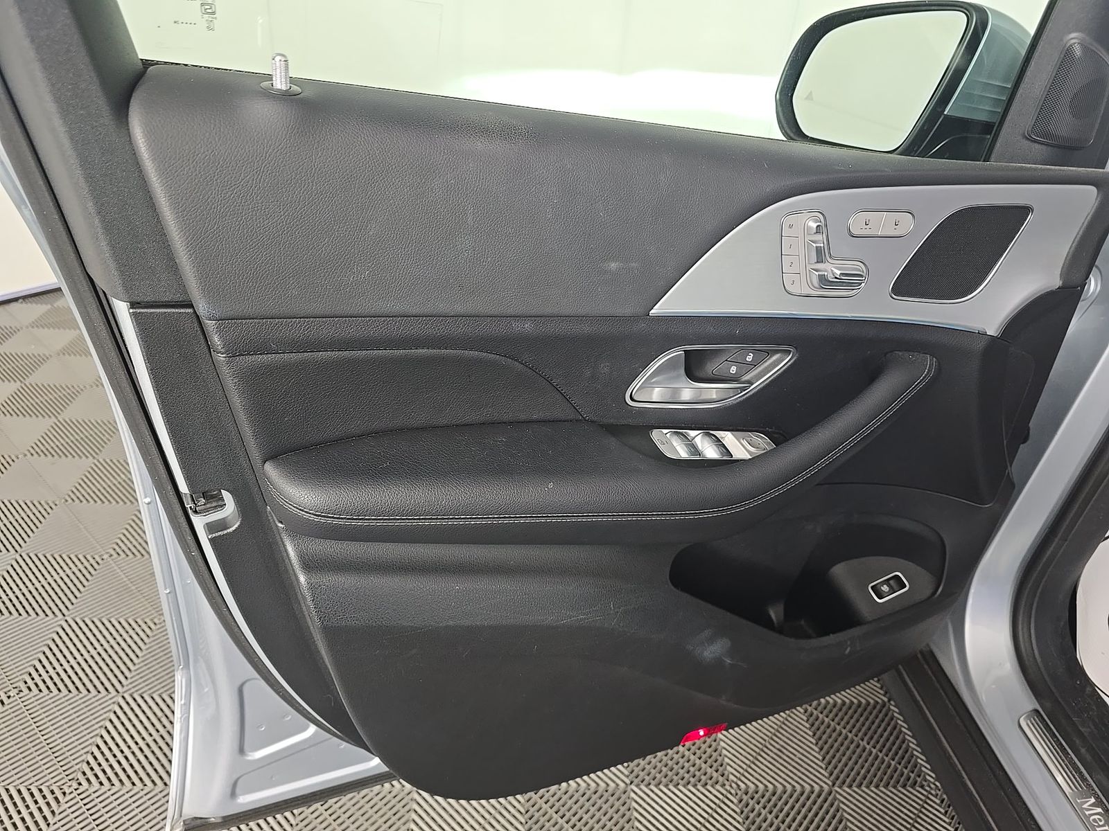 MERCEDES-BENZ GLE - 10