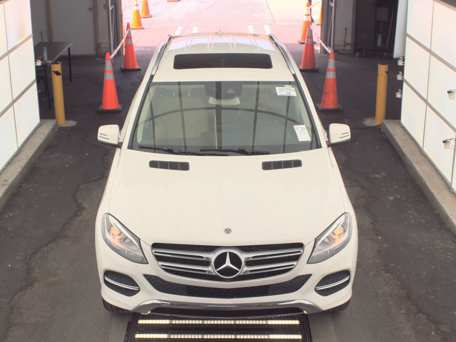 MERCEDES-BENZ GLE-CLASS - 3