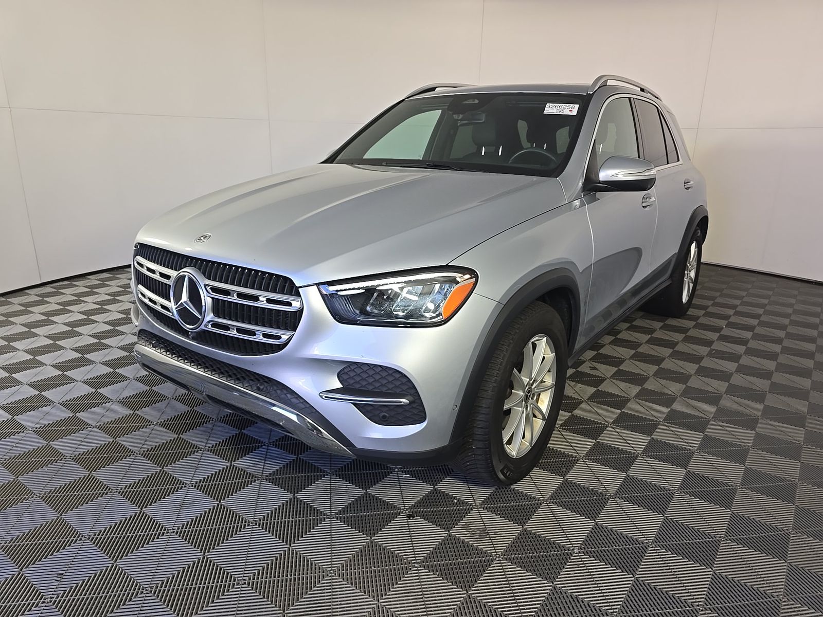 MERCEDES-BENZ GLE - 1