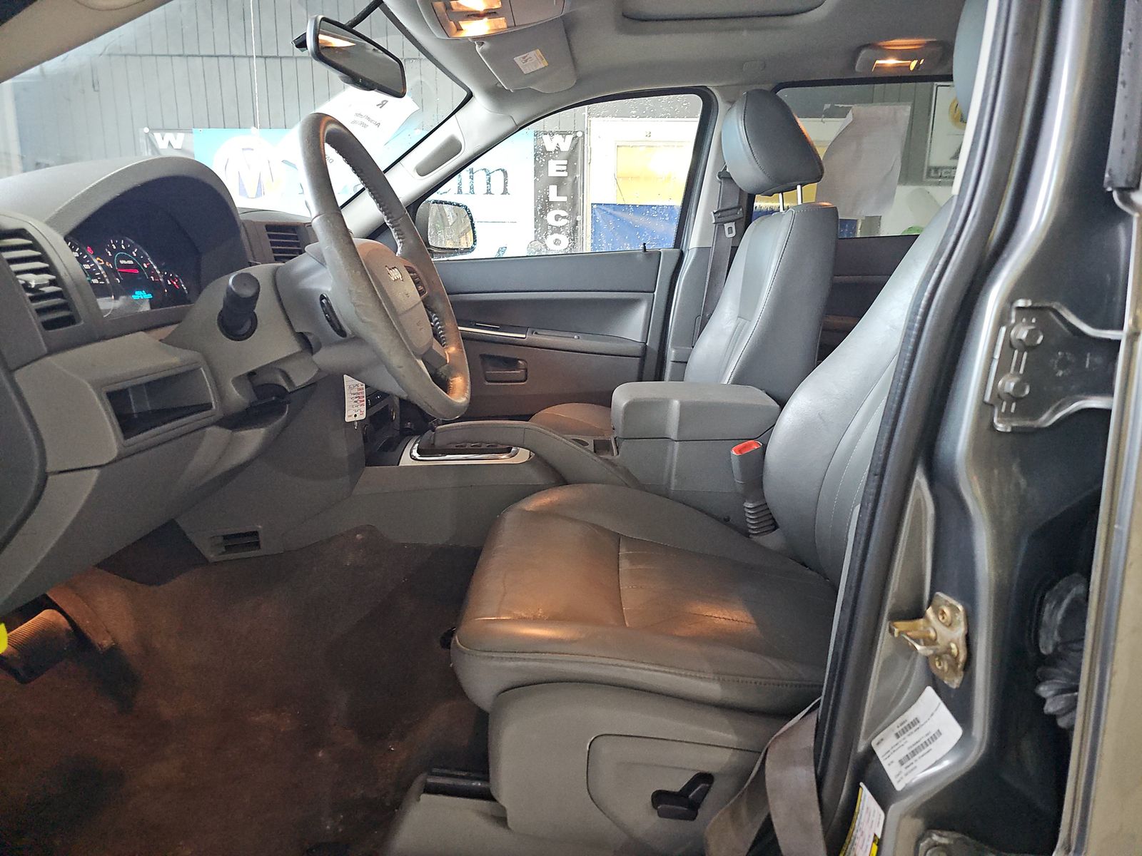 JEEP GRAND CHEROKEE - 8