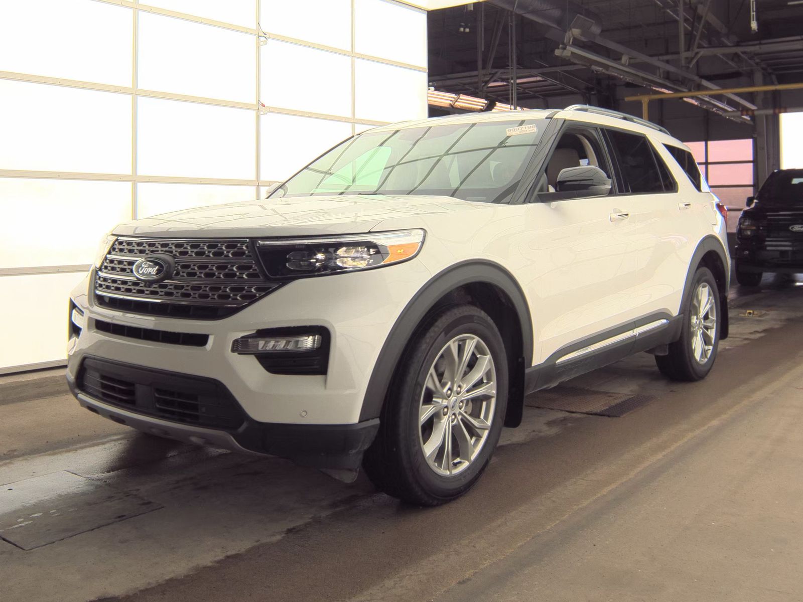 FORD EXPLORER - 1