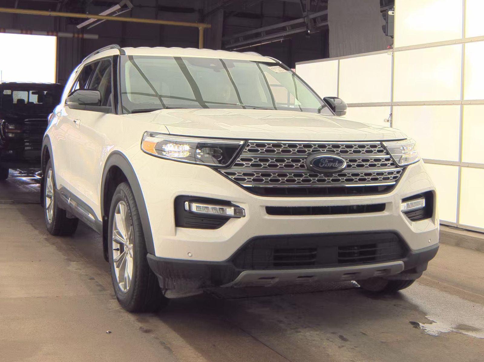 FORD EXPLORER - 5