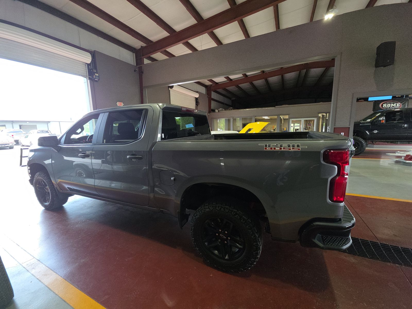 CHEVROLET CST TRL BS - 7