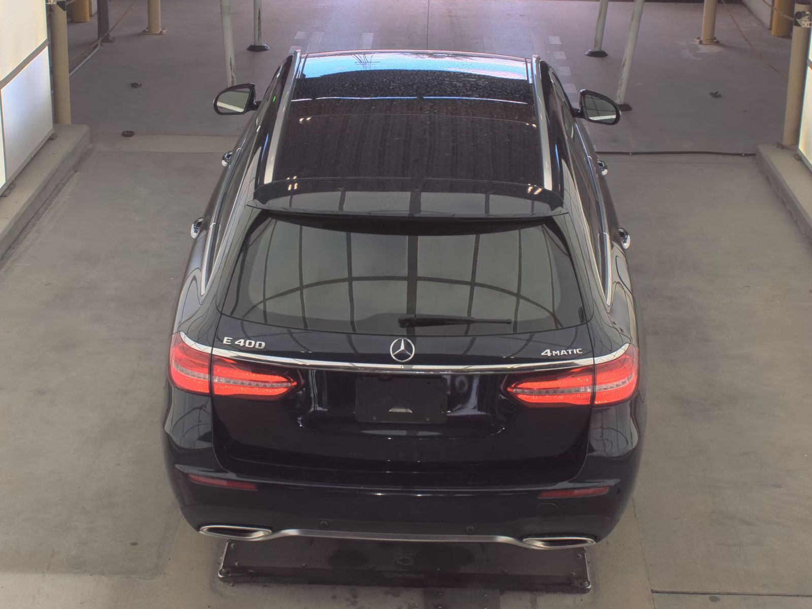 MERCEDES-BENZ E-CLASS - 7