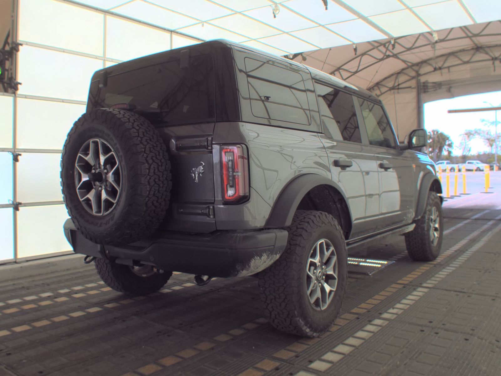 FORD BRONCO - 6