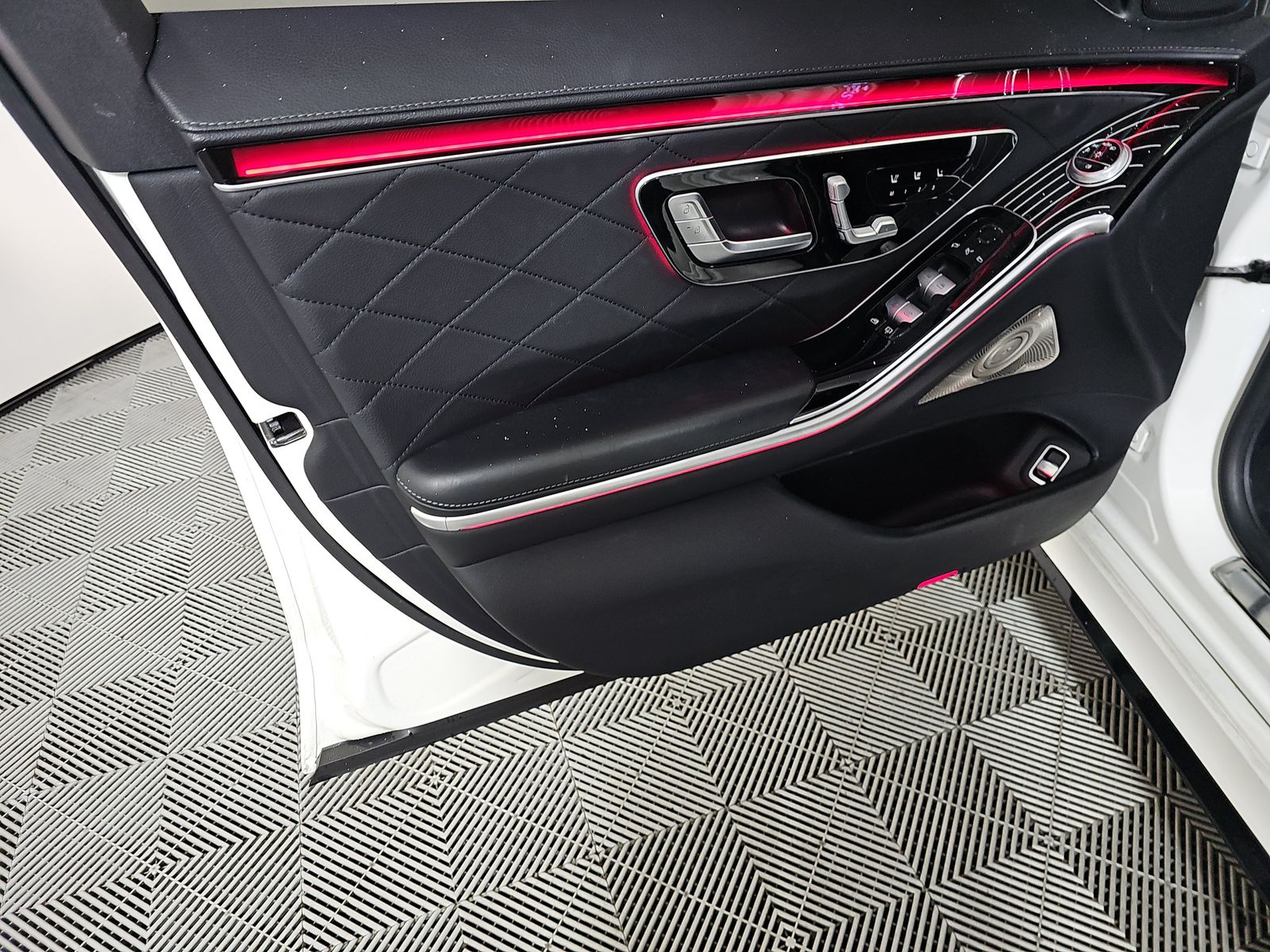 MERCEDES-BENZ S-CLASS - 10