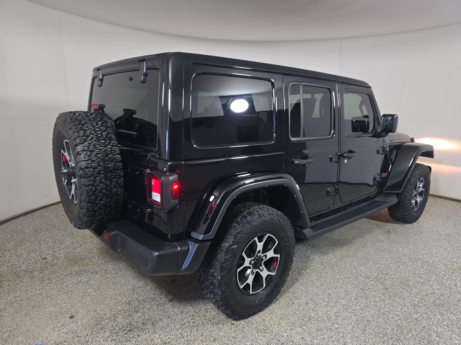JEEP UNLIMITED RUBICON - 5