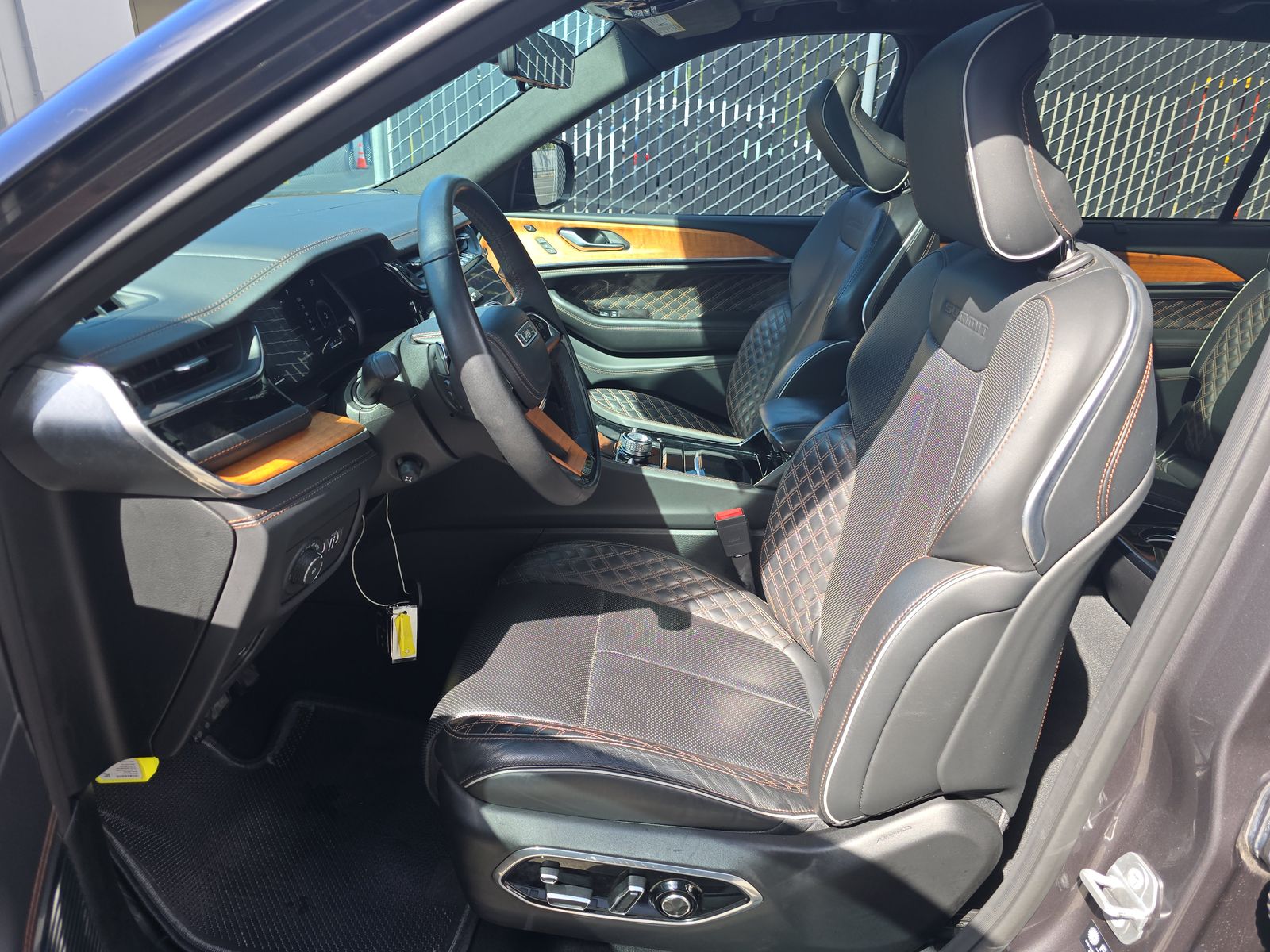 JEEP GRAND CHEROKEE - 8