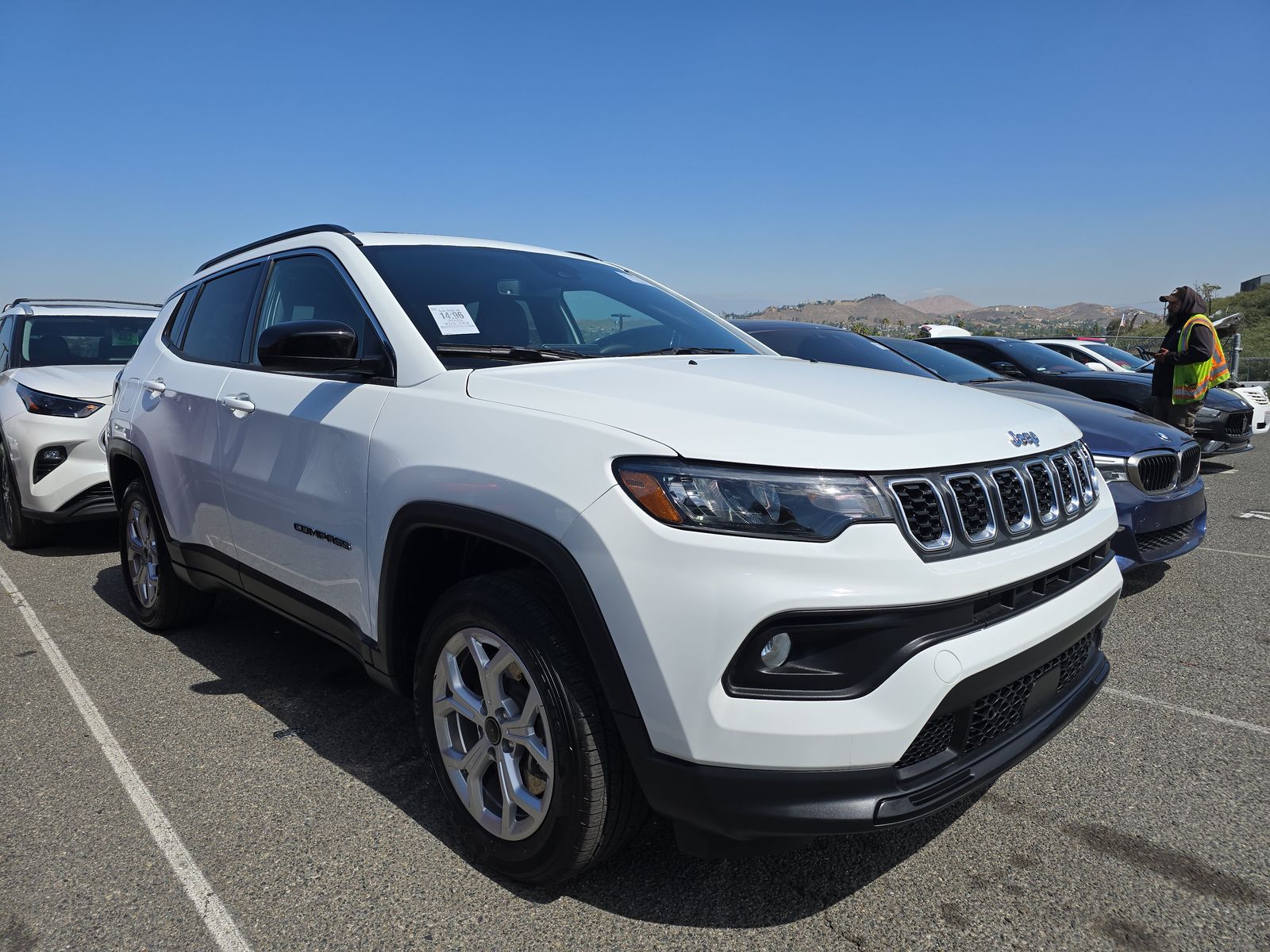 JEEP LATITUDE - 4