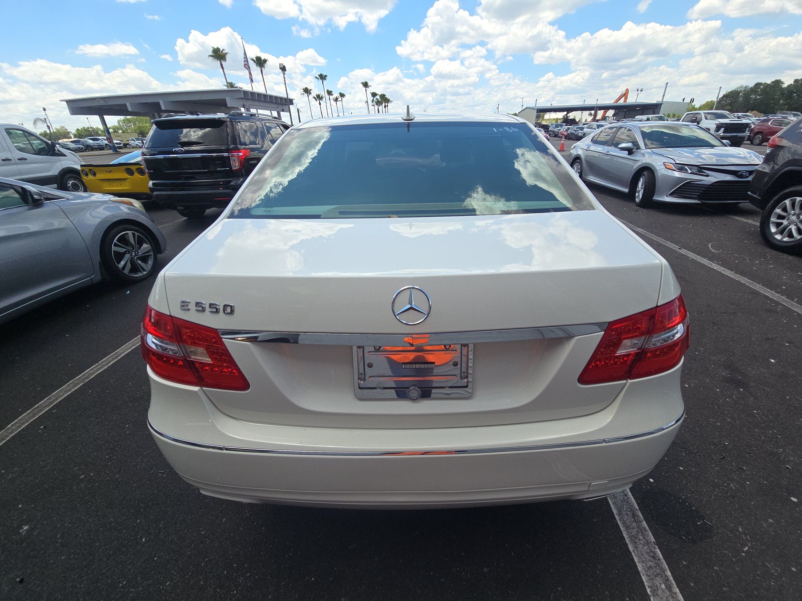 MERCEDES-BENZ E-CLASS - 6