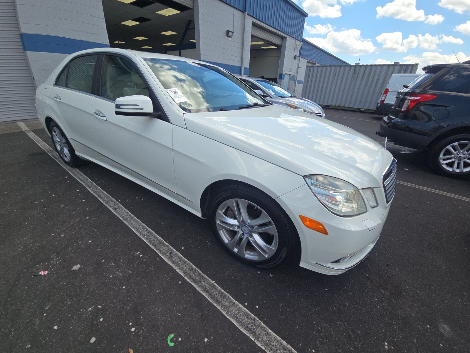 MERCEDES-BENZ E-CLASS - 4