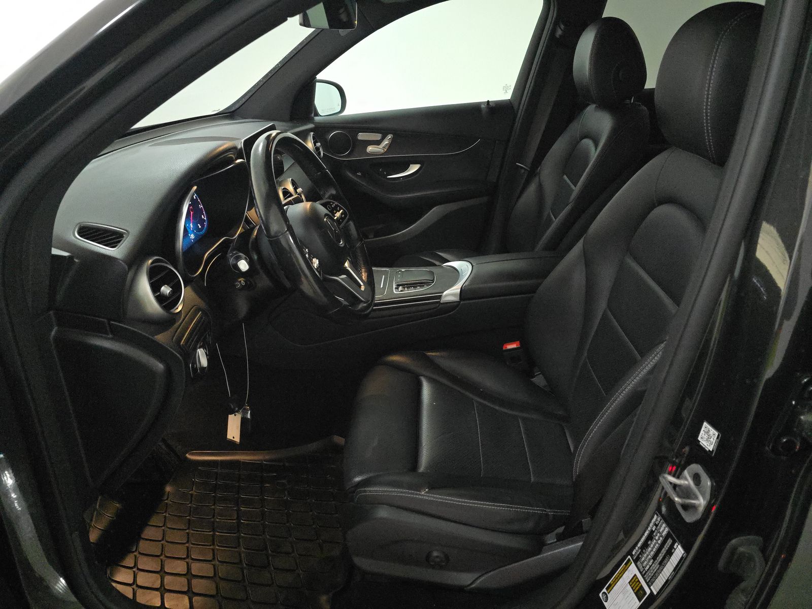 MERCEDES-BENZ GLC-CLASS - 8