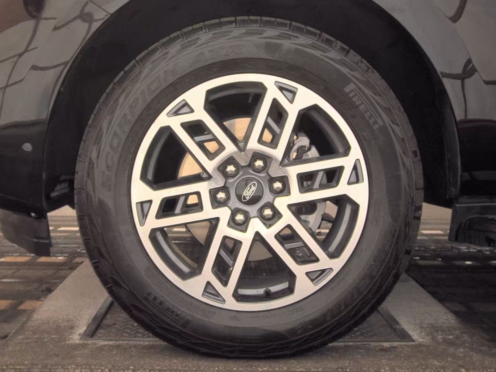 FORD EXPEDITION MAX - 10