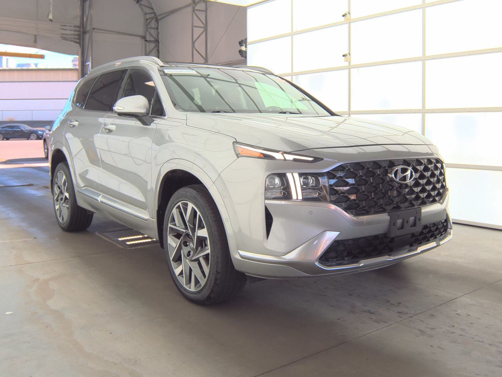 HYUNDAI CALLIGRAPH - 4