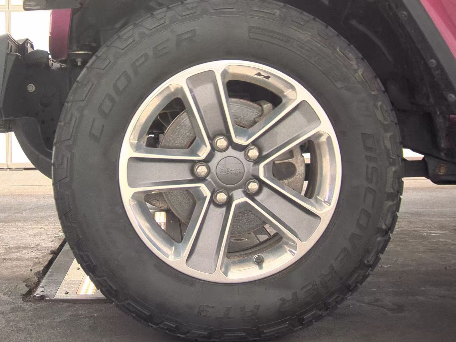 JEEP UNL SAHARA - 10